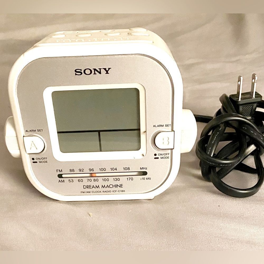 Sony ICF-C180 FM/AM Clock Radio Dream Machine Dual Alarm Weekend Alarm Vintage